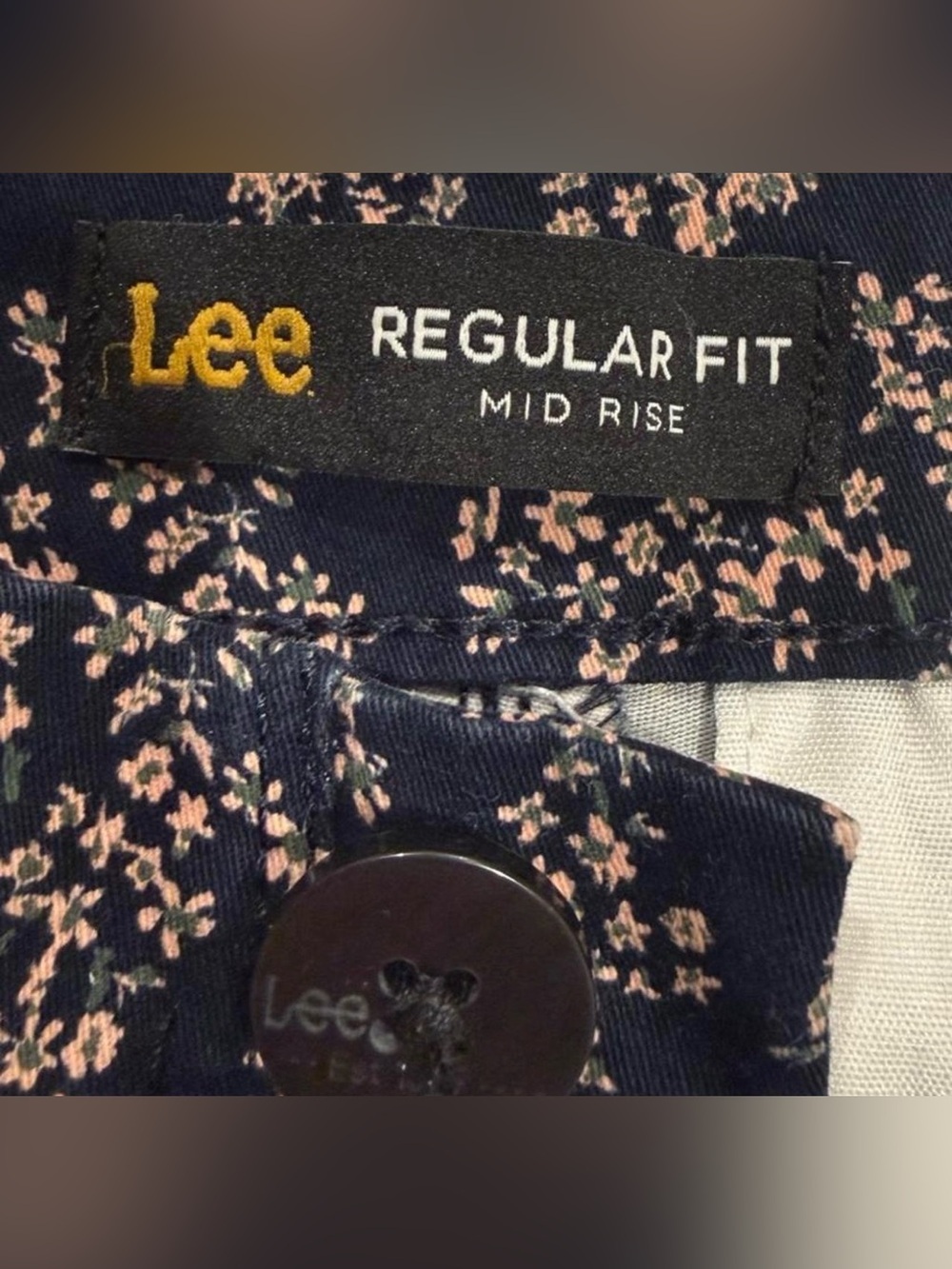 Lee Navy Shorts with Light Pink Floral Pattern - Picture 3 of 8